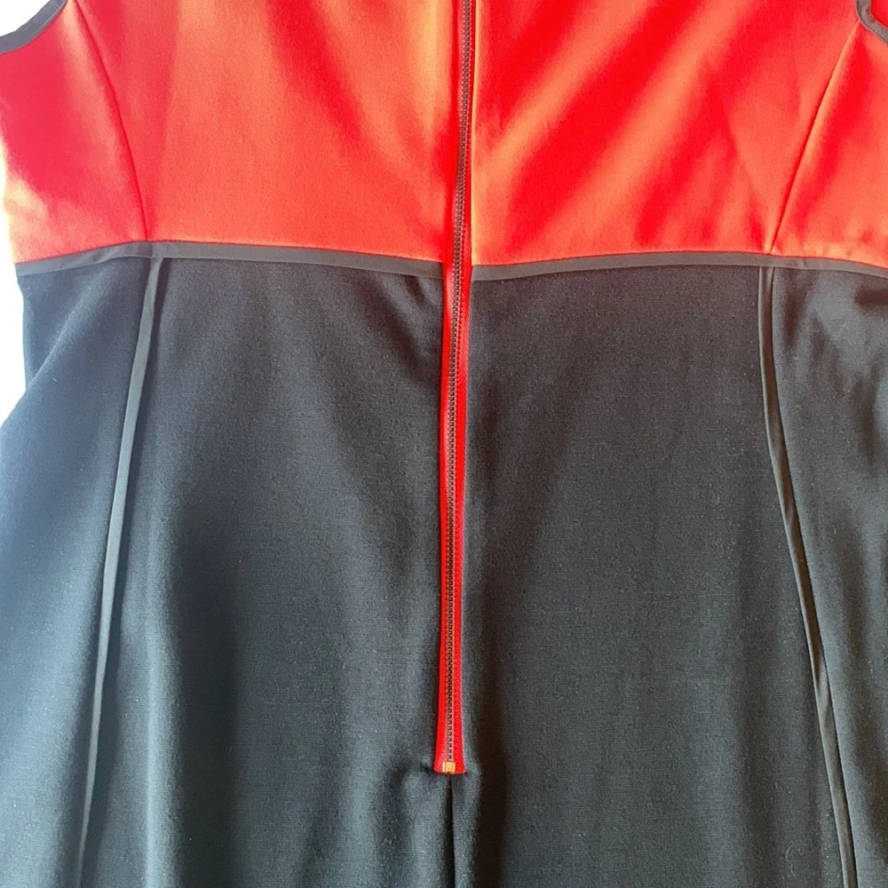 Narciso Rodriguez for Design Nation Red/Black form-fitting Knit Stretch Dress - Picture 9 of 12
